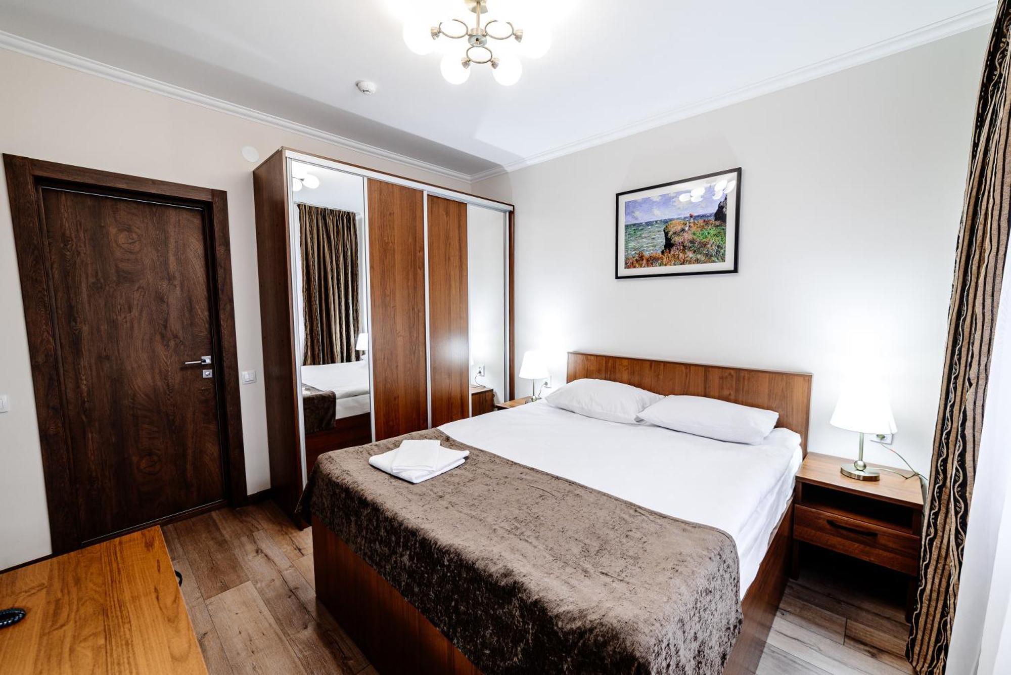 Chagala Hotel Aksai Aksay Exterior photo